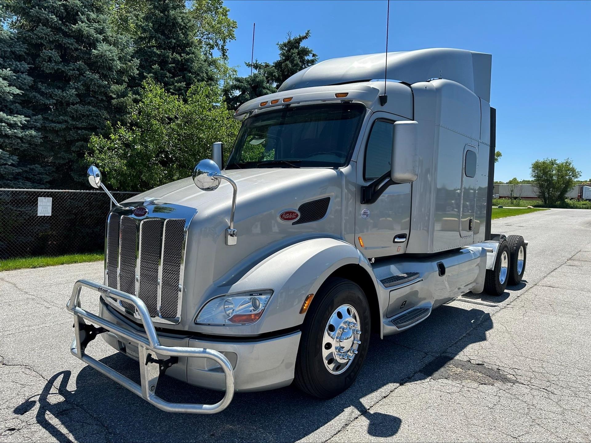 2020 Peterbilt 579