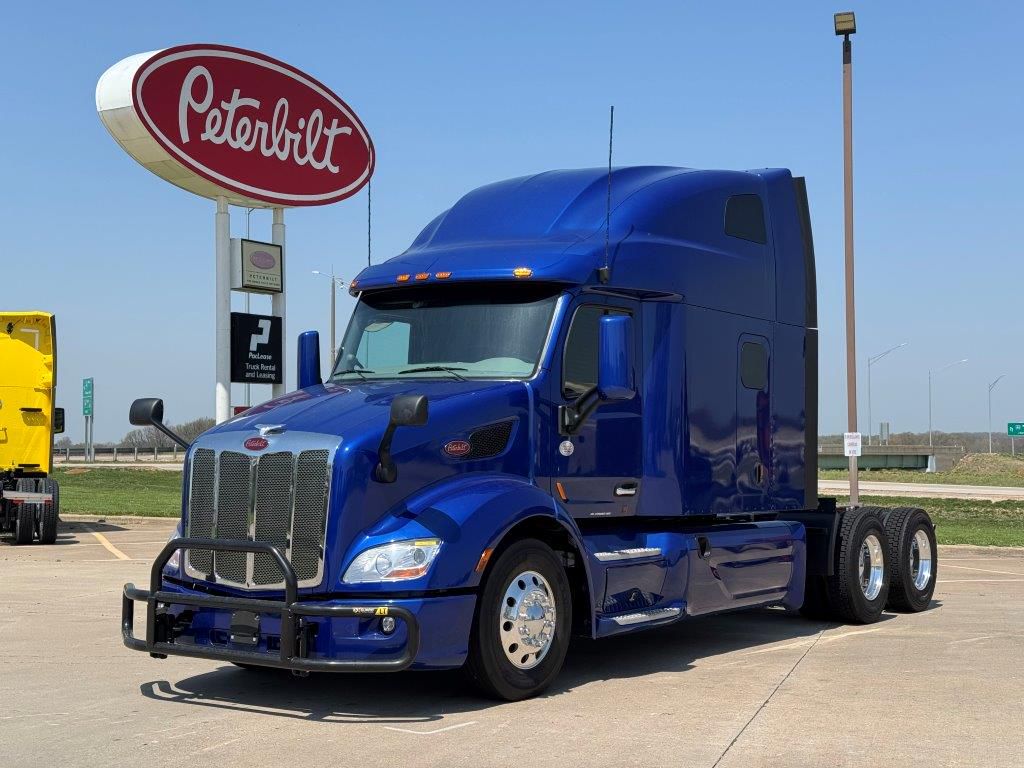 2022 Peterbilt 579