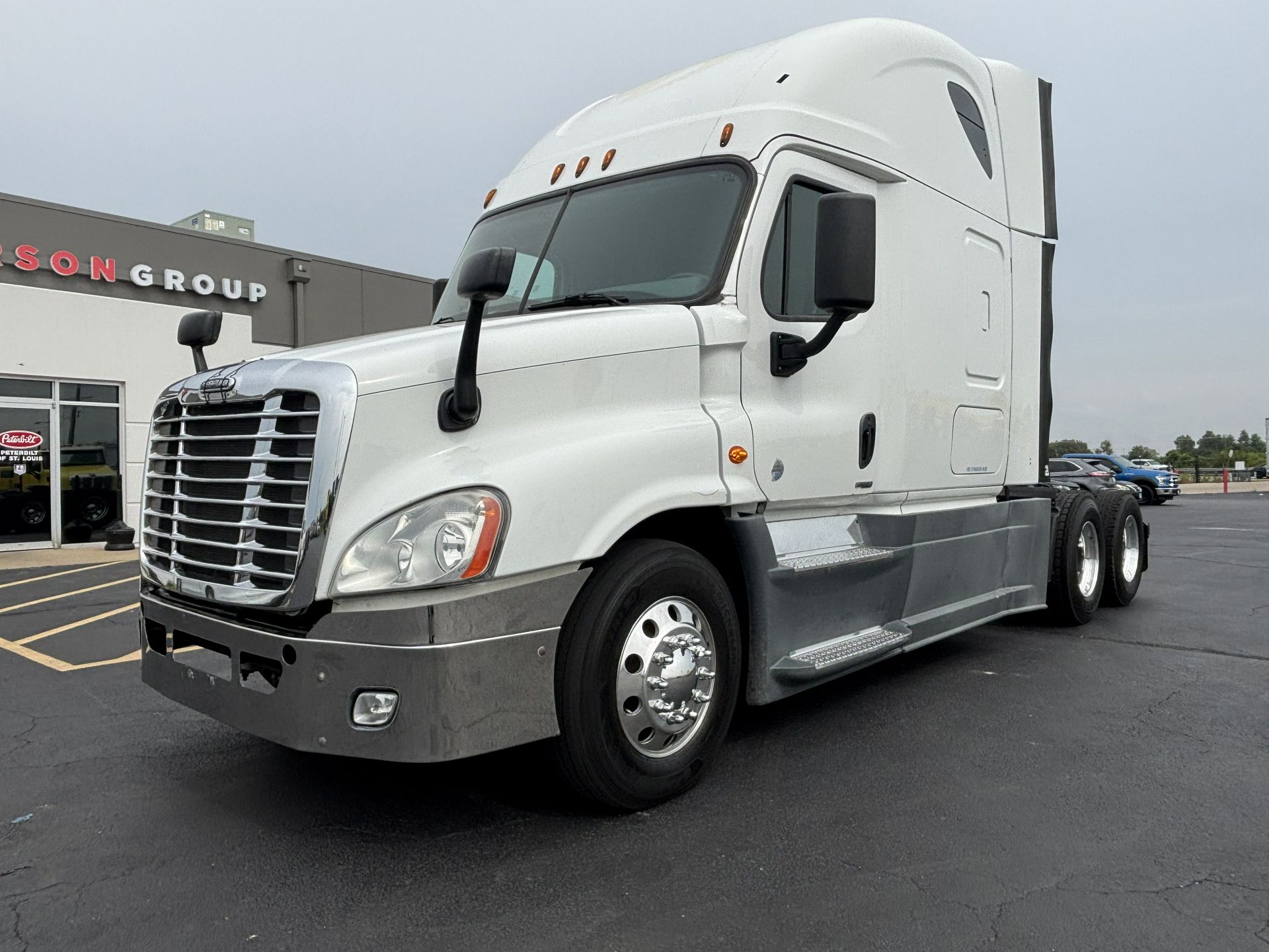 2016 Freightliner CASCADIA 125
