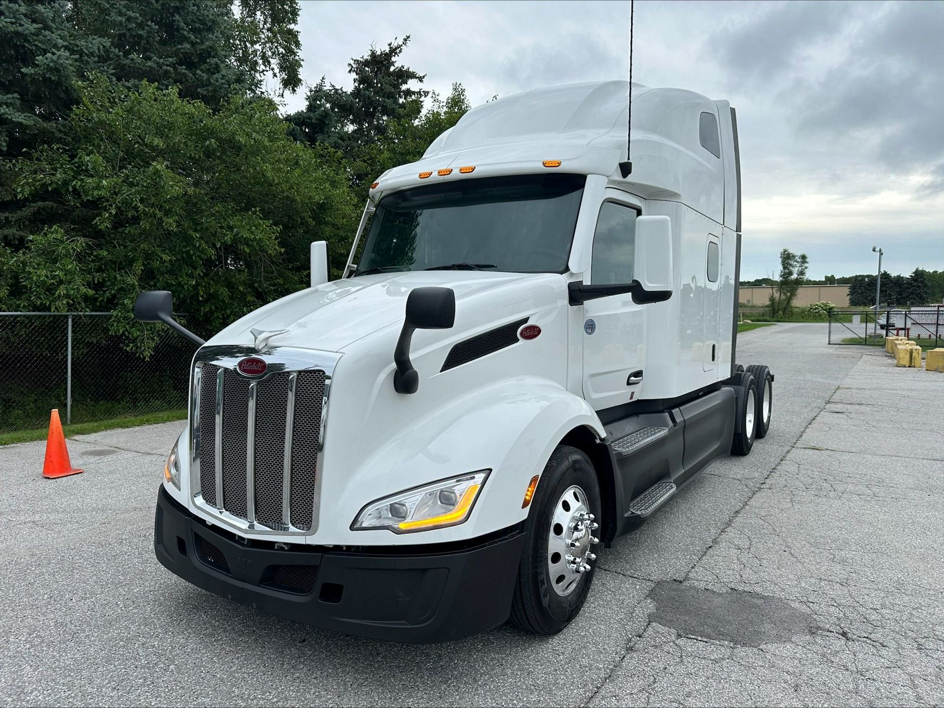 2022 Peterbilt 579