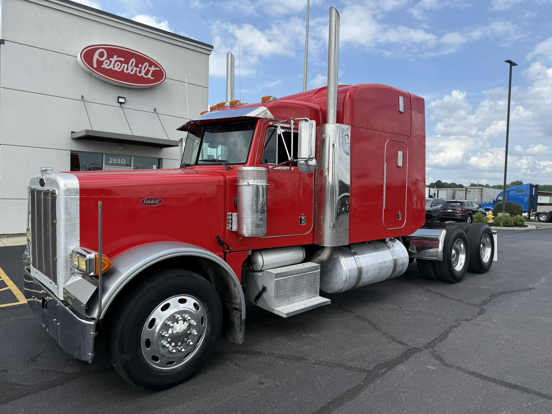2000 Peterbilt 379