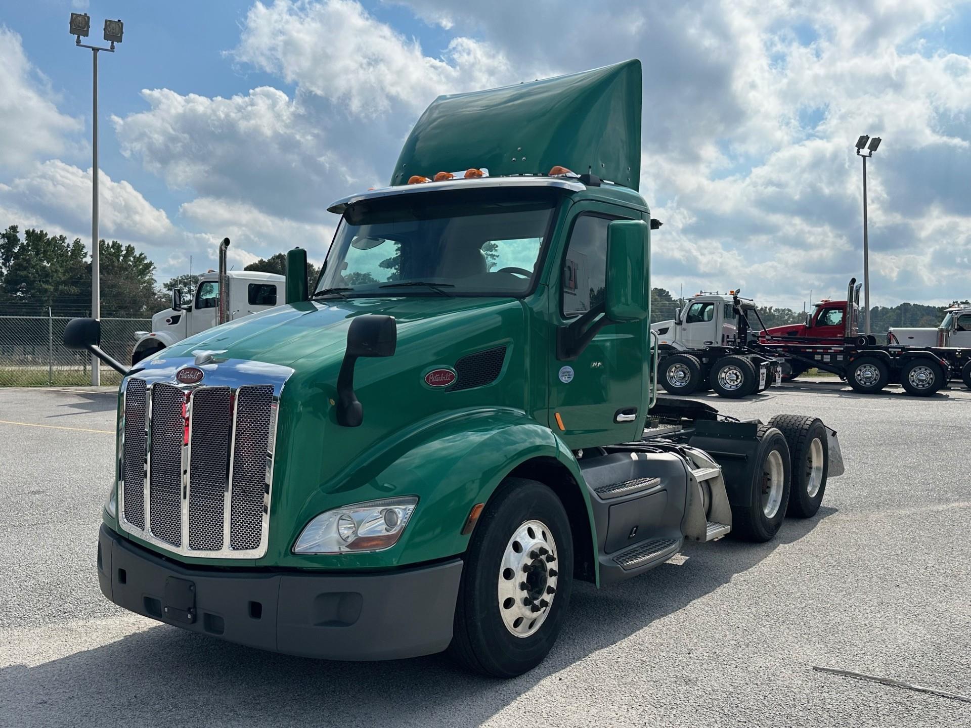 2020 Peterbilt 579