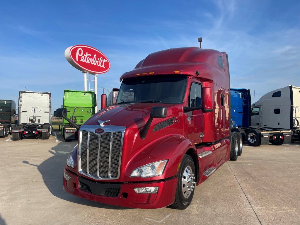 2023 Peterbilt 579