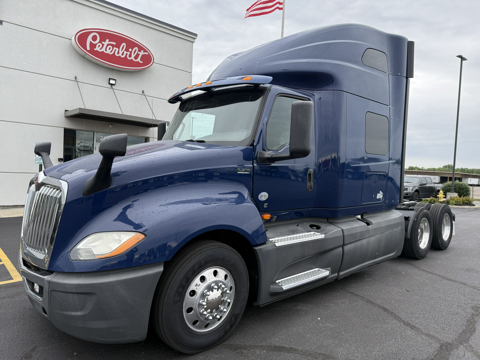 2020 International LT625