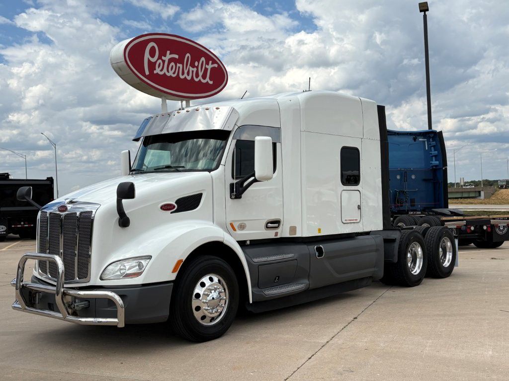 2019 Peterbilt 579