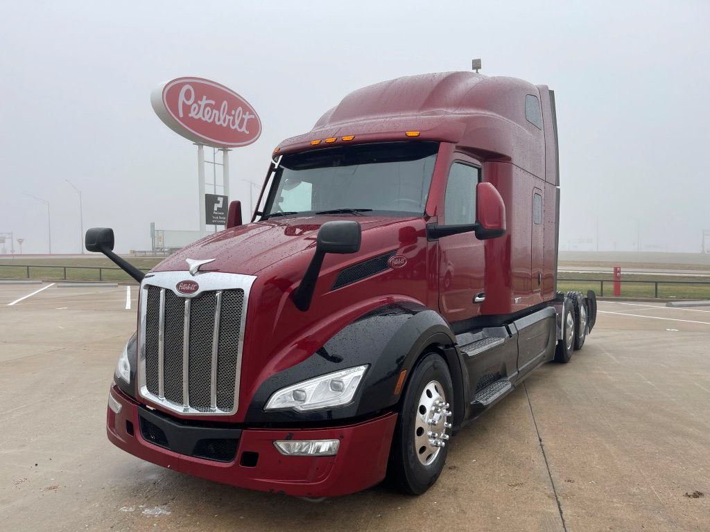 2023 Peterbilt 579
