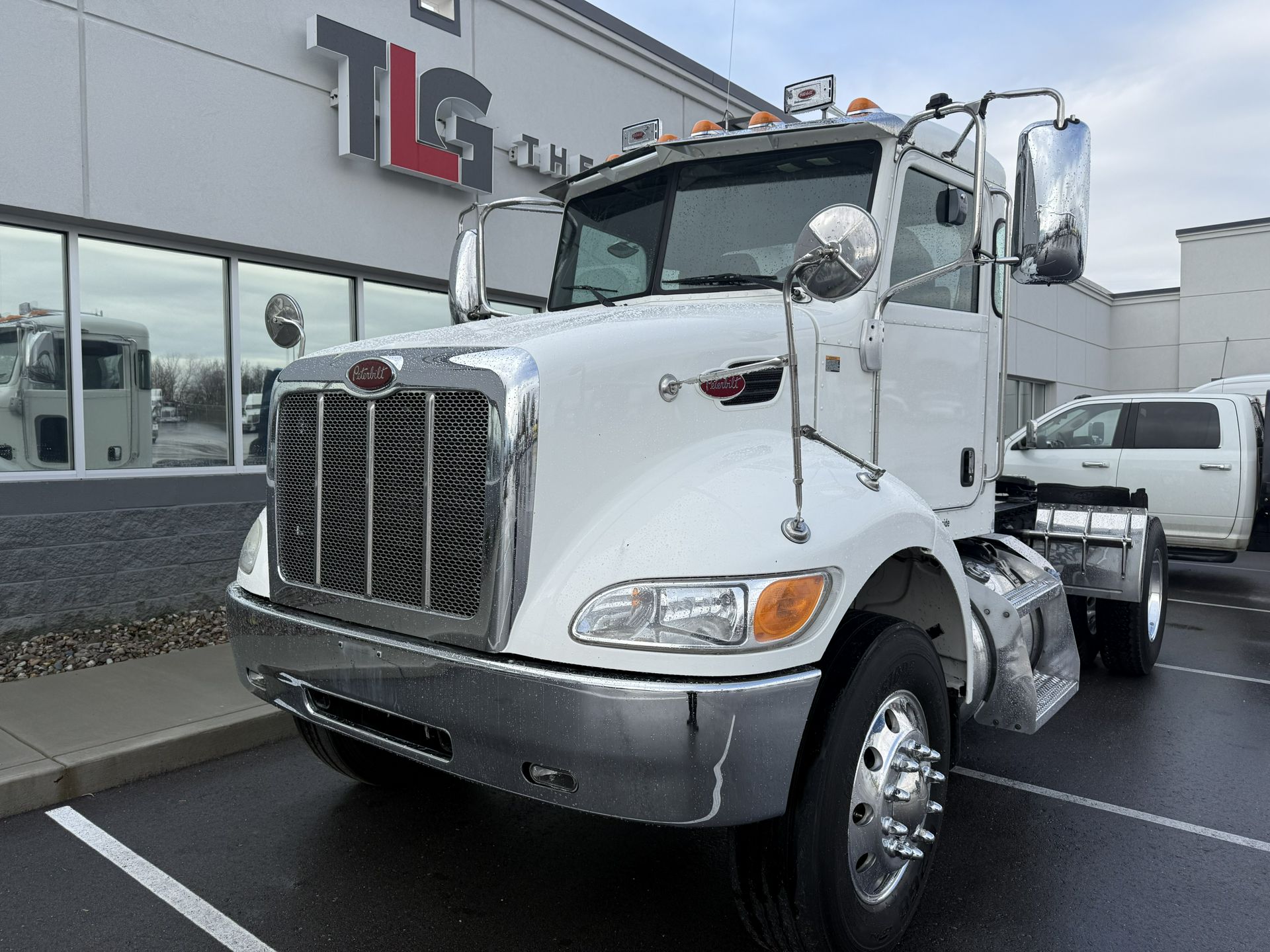 2014 Peterbilt 337