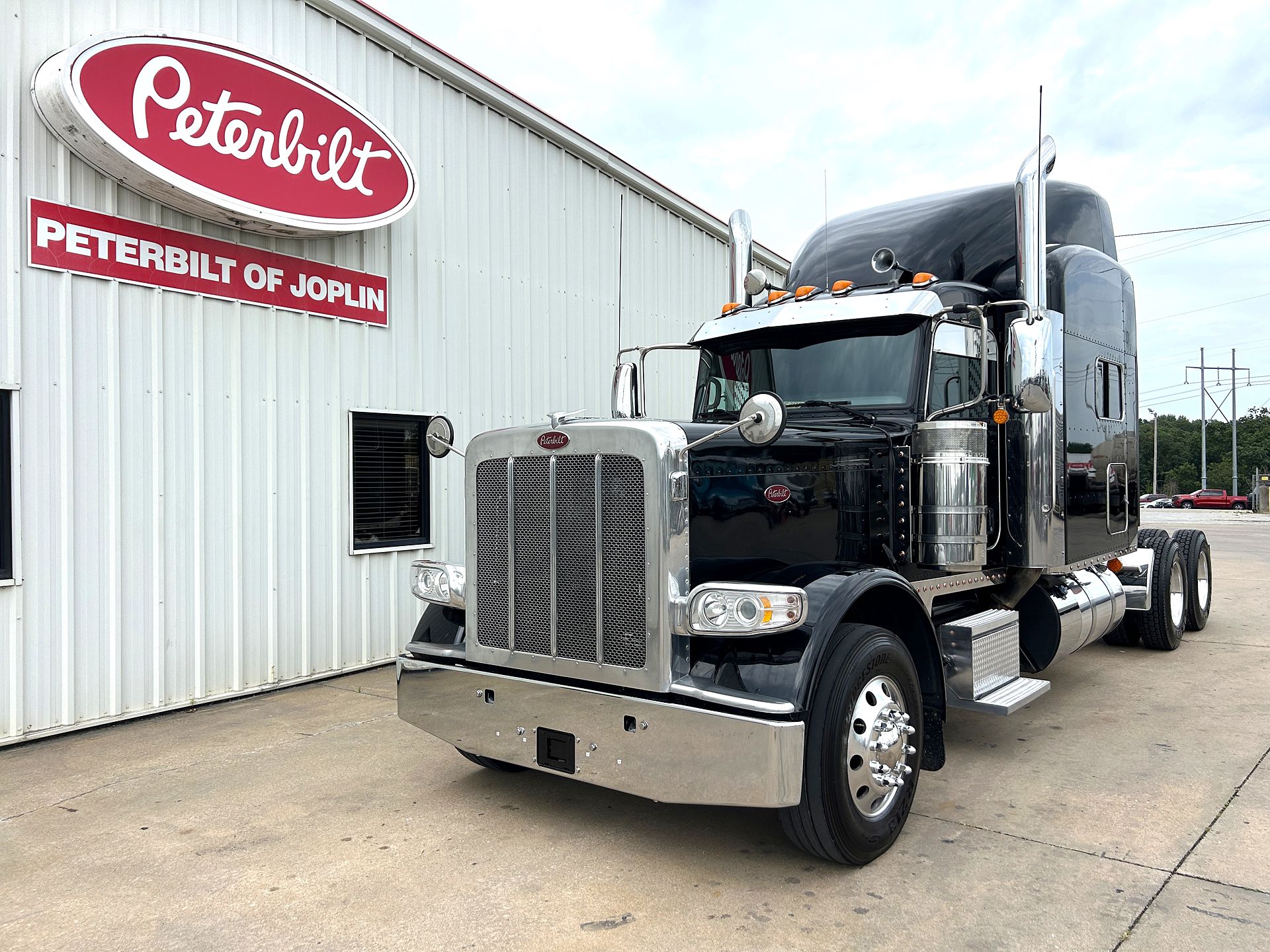 2022 Peterbilt 389
