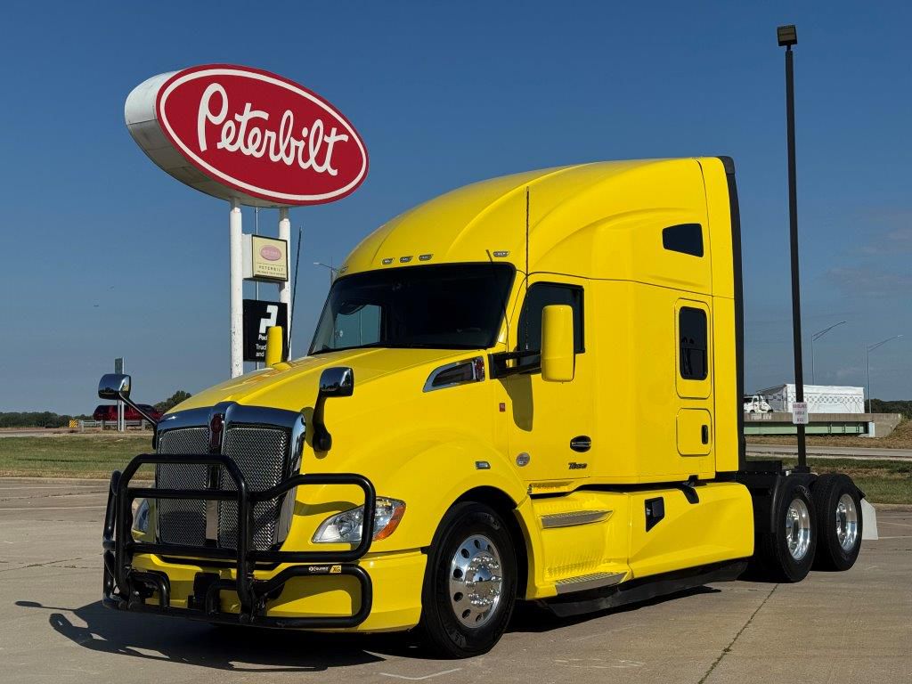 2022 Kenworth T680