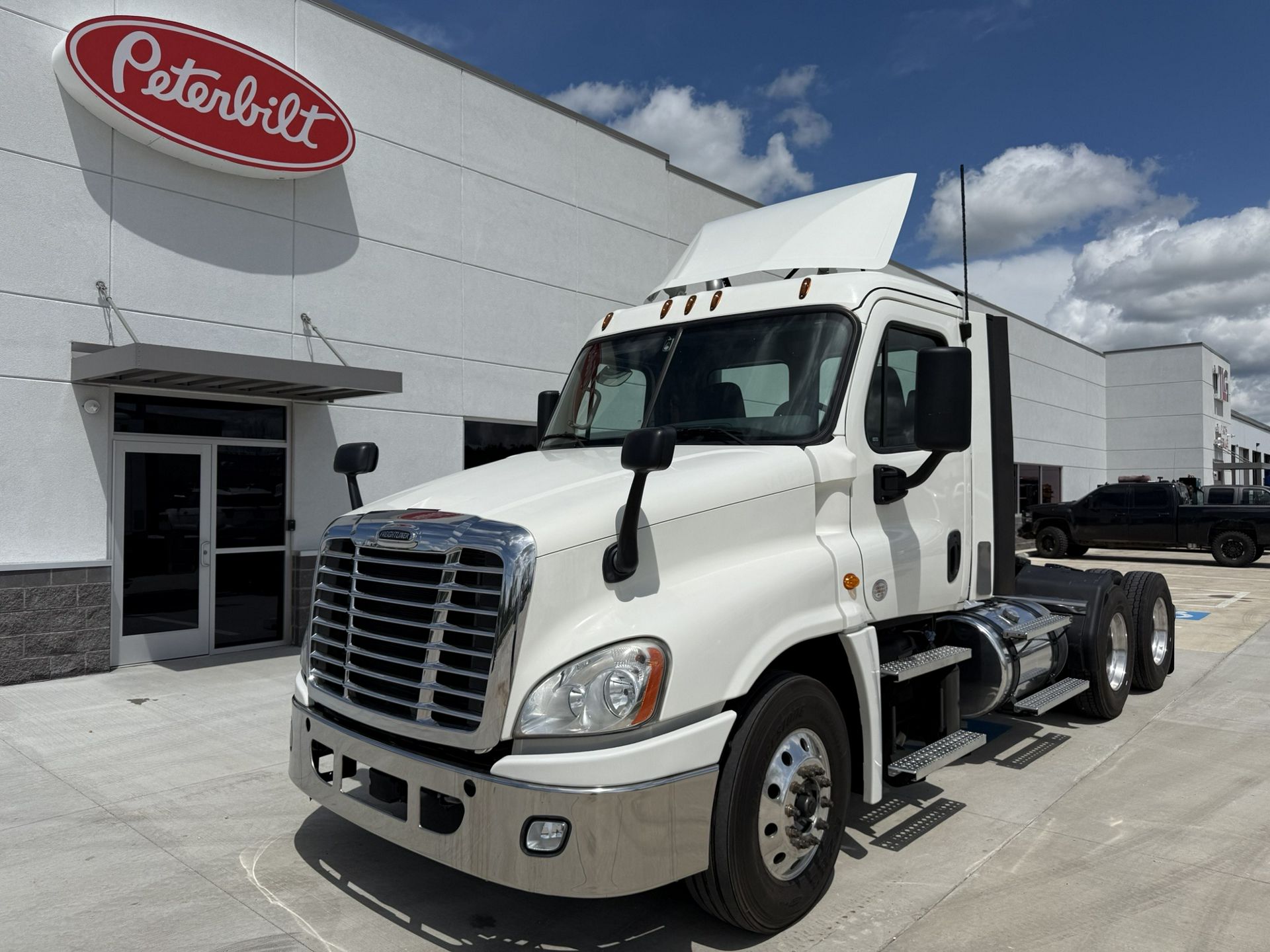 2020 Freightliner CASCADIA 125