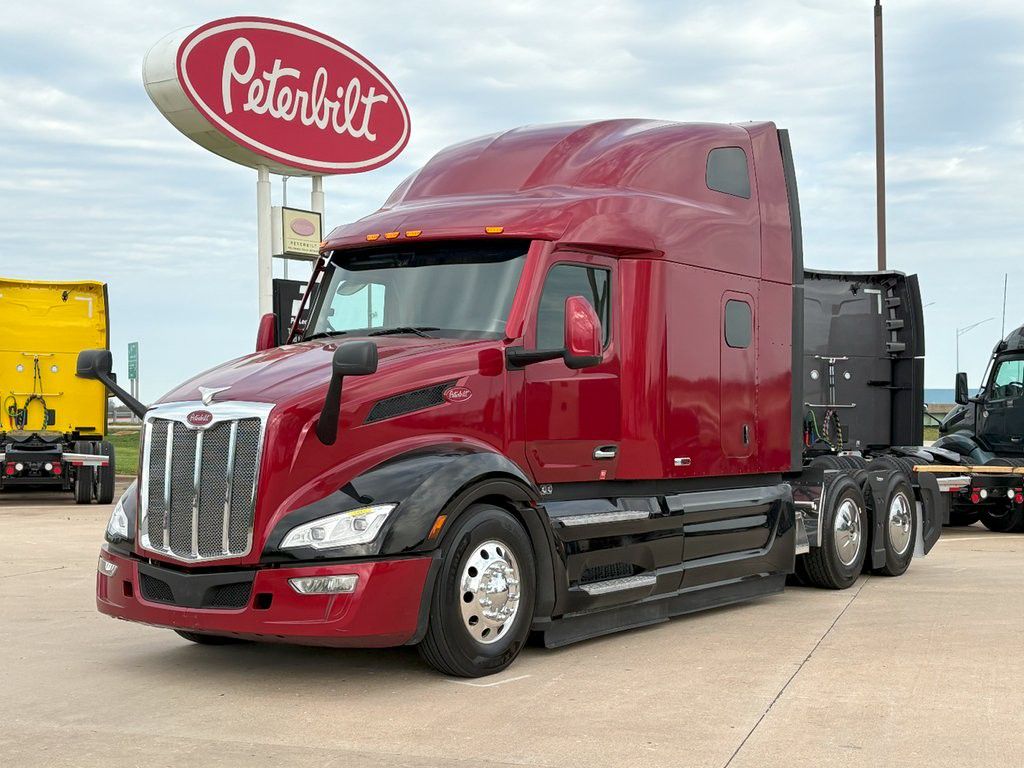 2023 Peterbilt 579