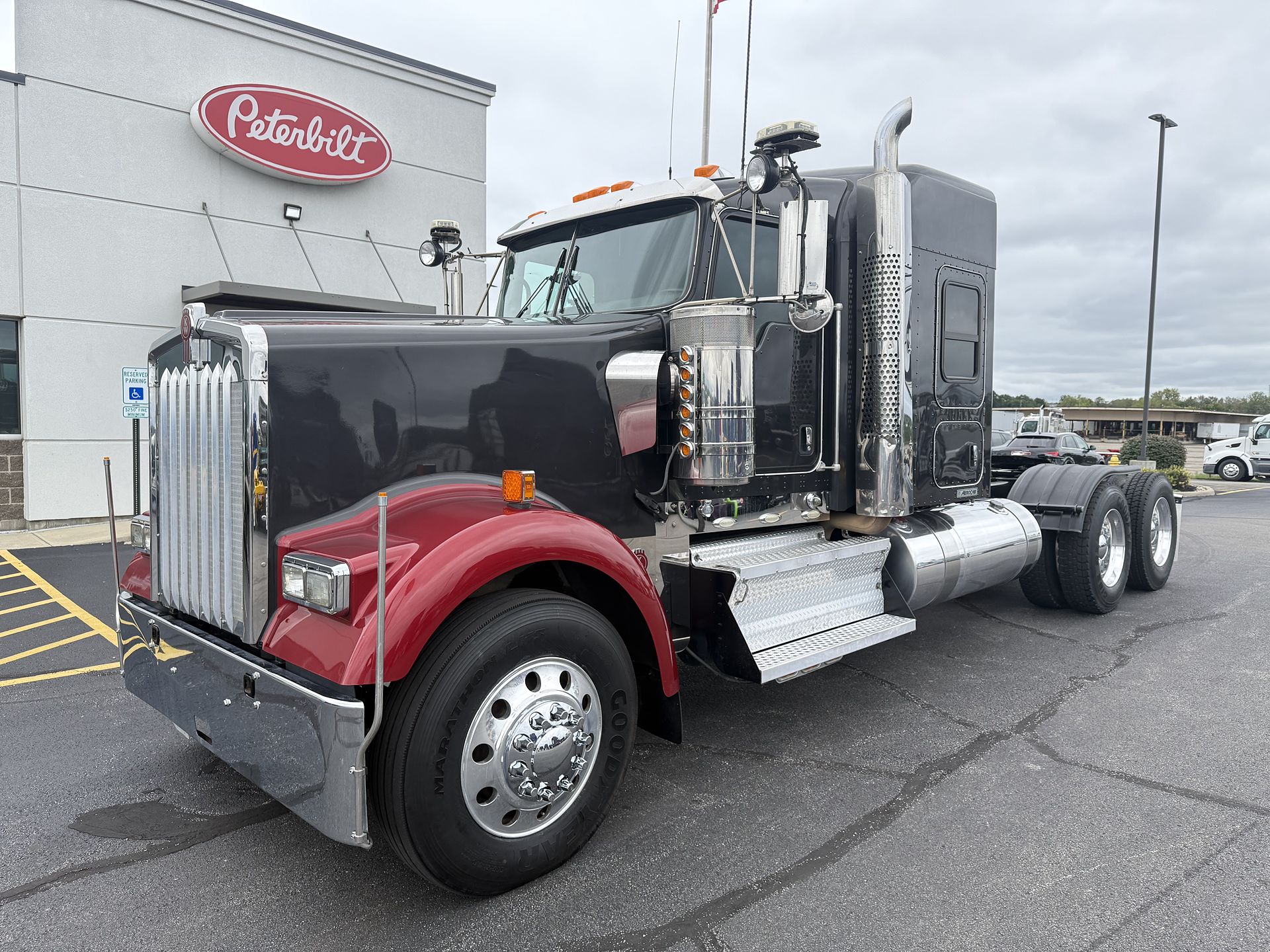 2013 Kenworth W900L
