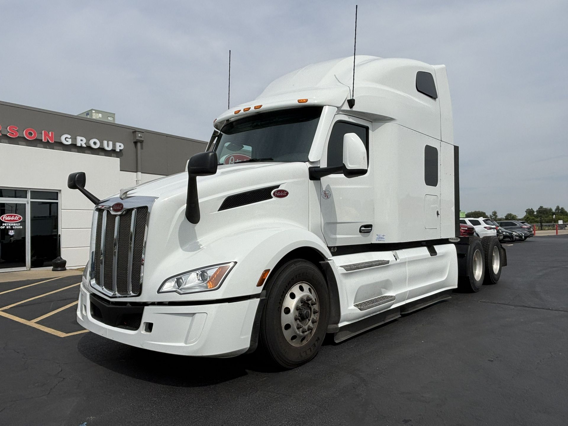 2023 Peterbilt 579