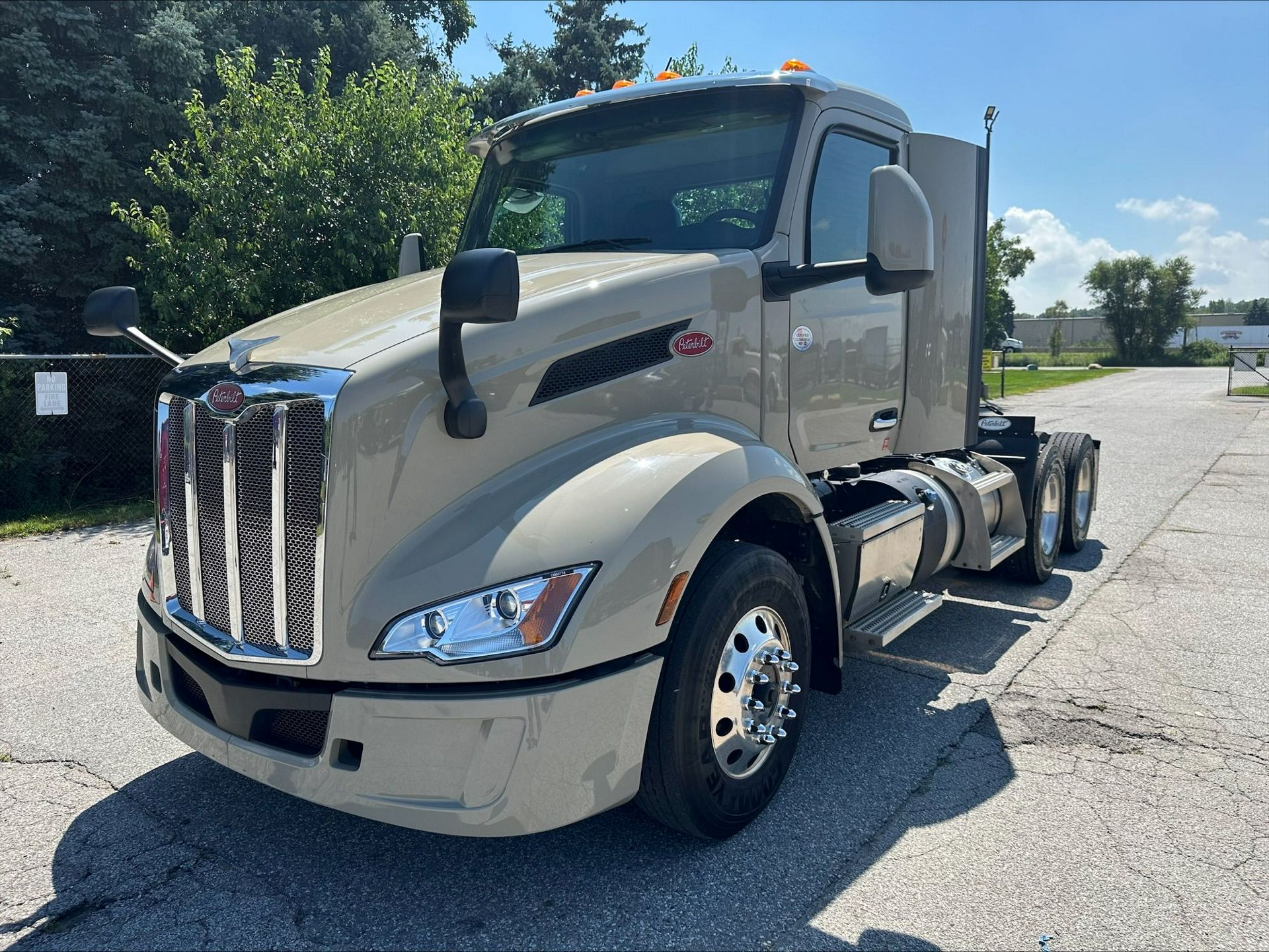 2024 Peterbilt 579