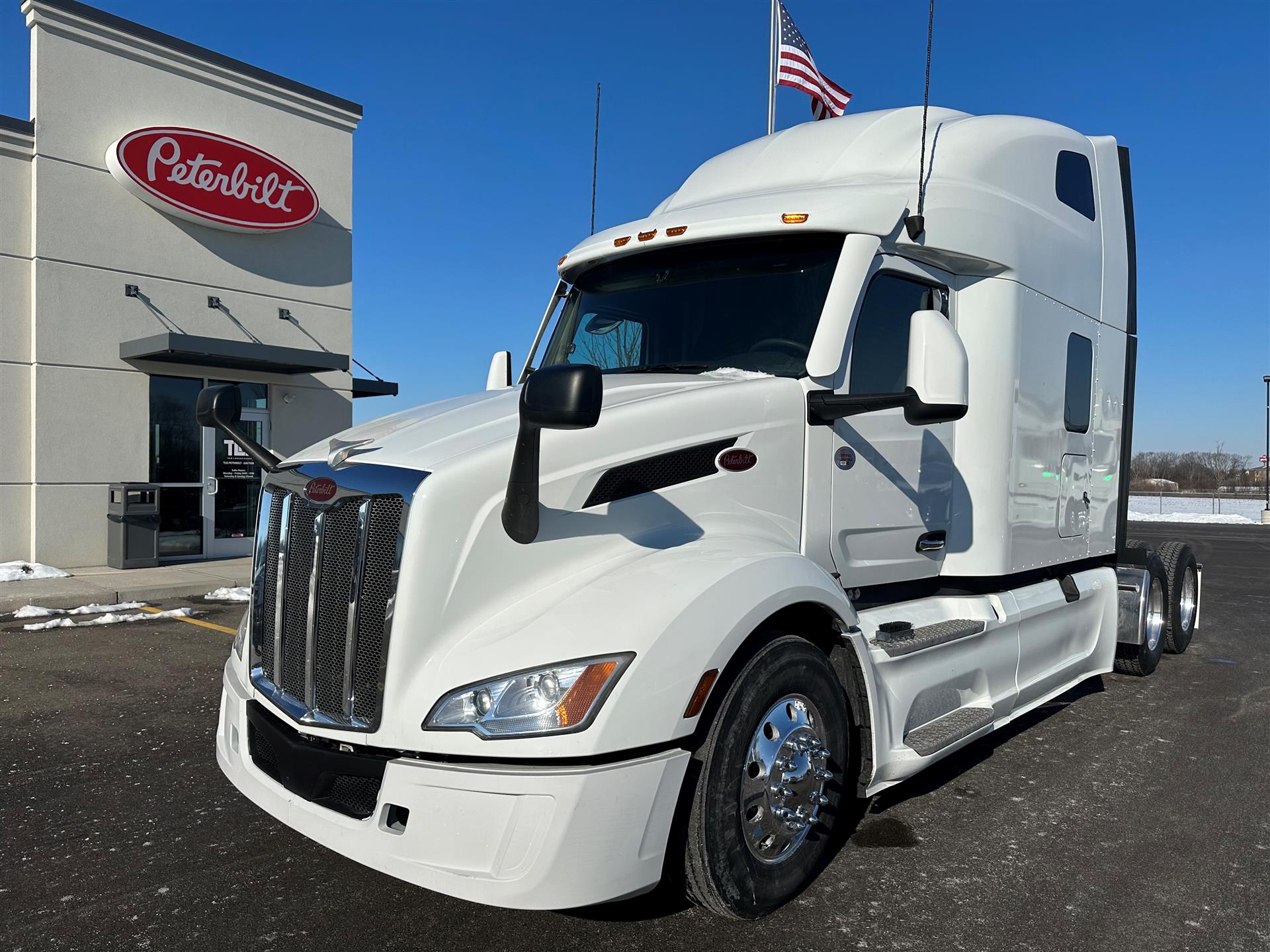 2023 Peterbilt 579