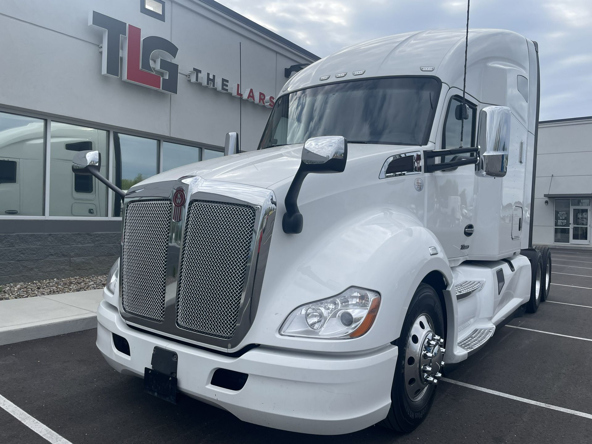 2022 Kenworth T680