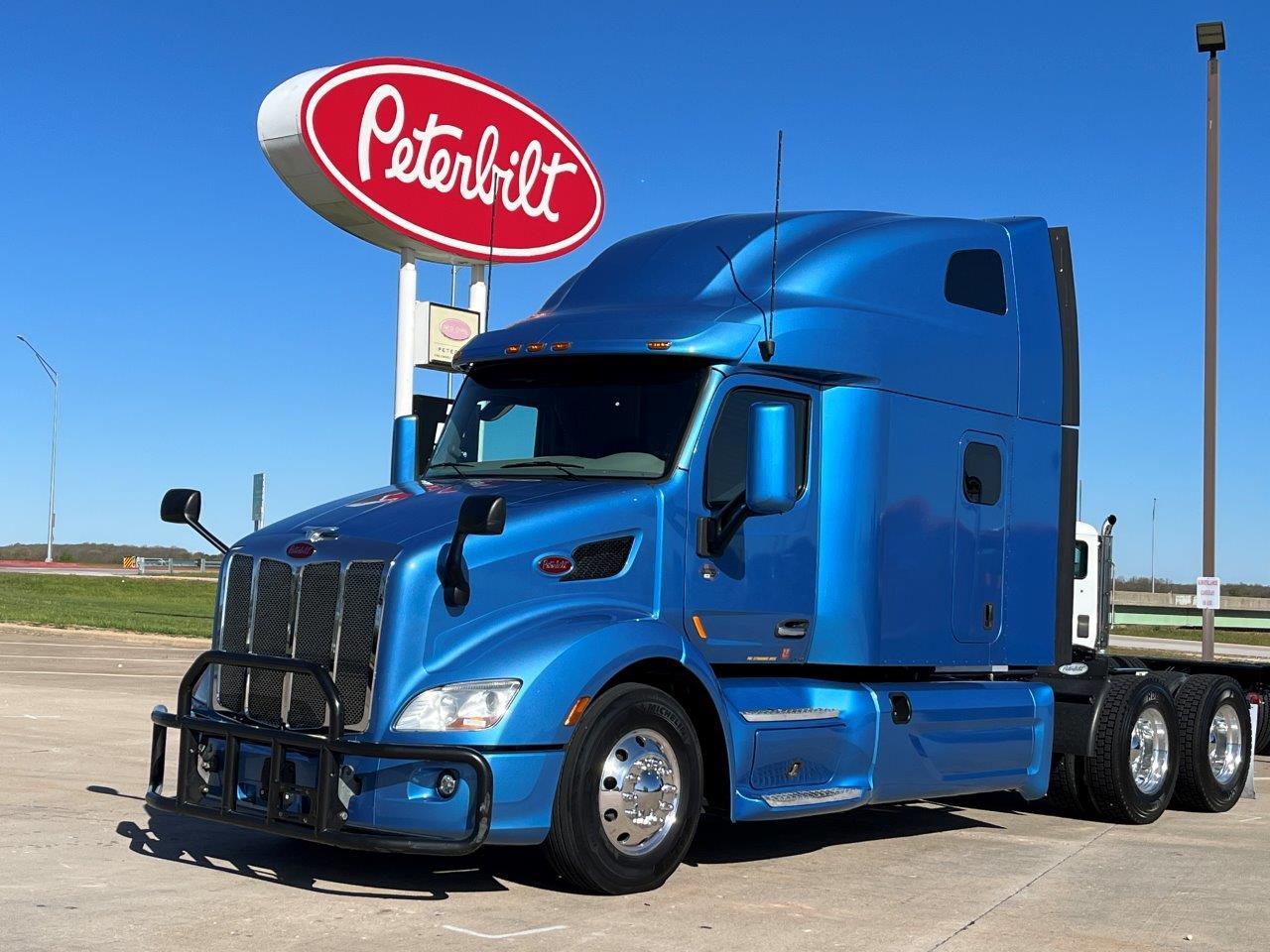 2021 Peterbilt 579