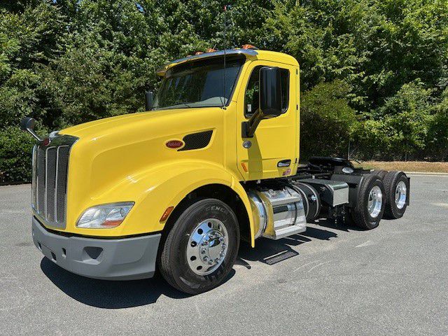 2021 Peterbilt 579