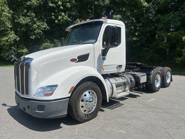 2021 Peterbilt 579