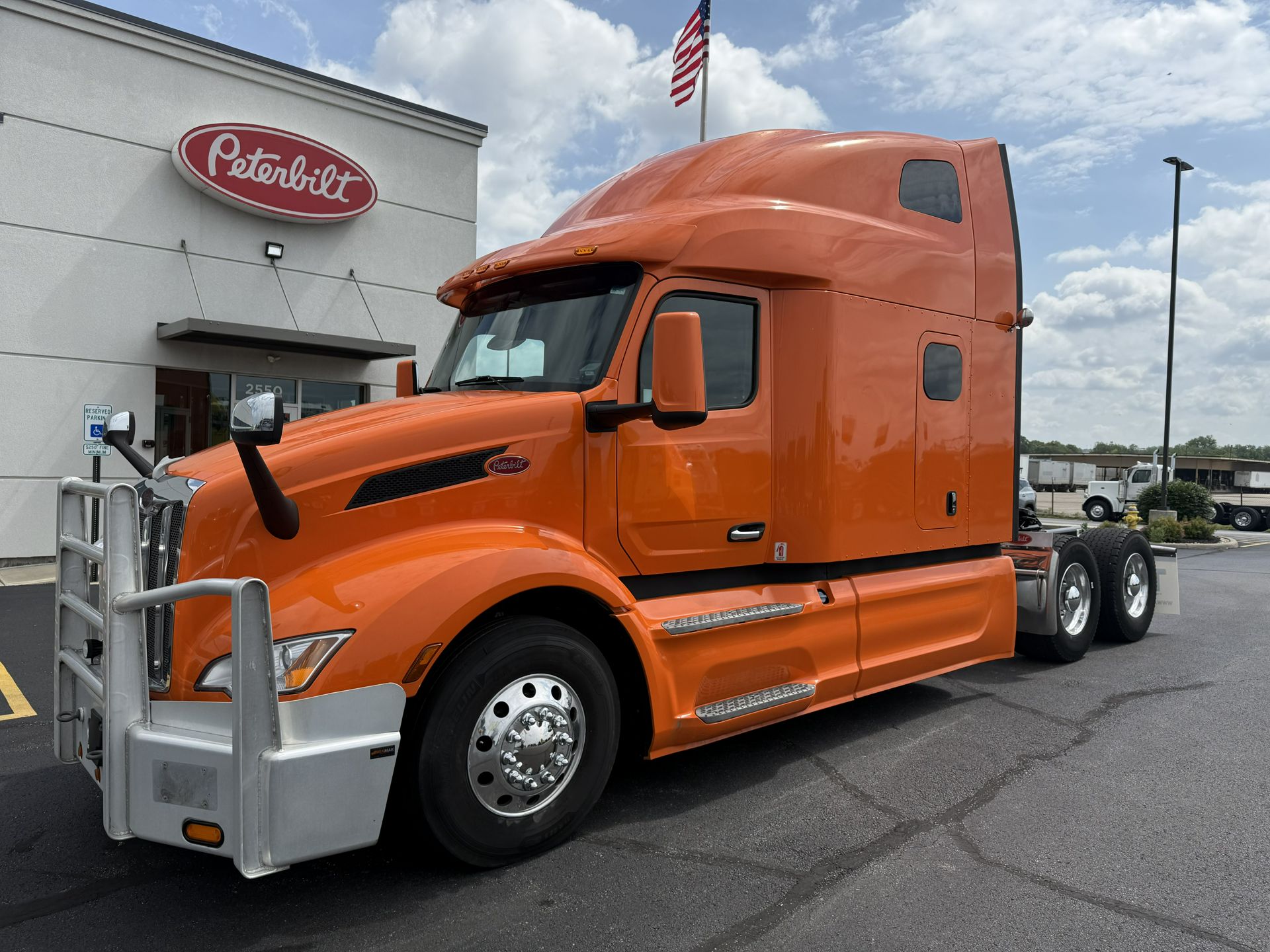 2023 Peterbilt 579