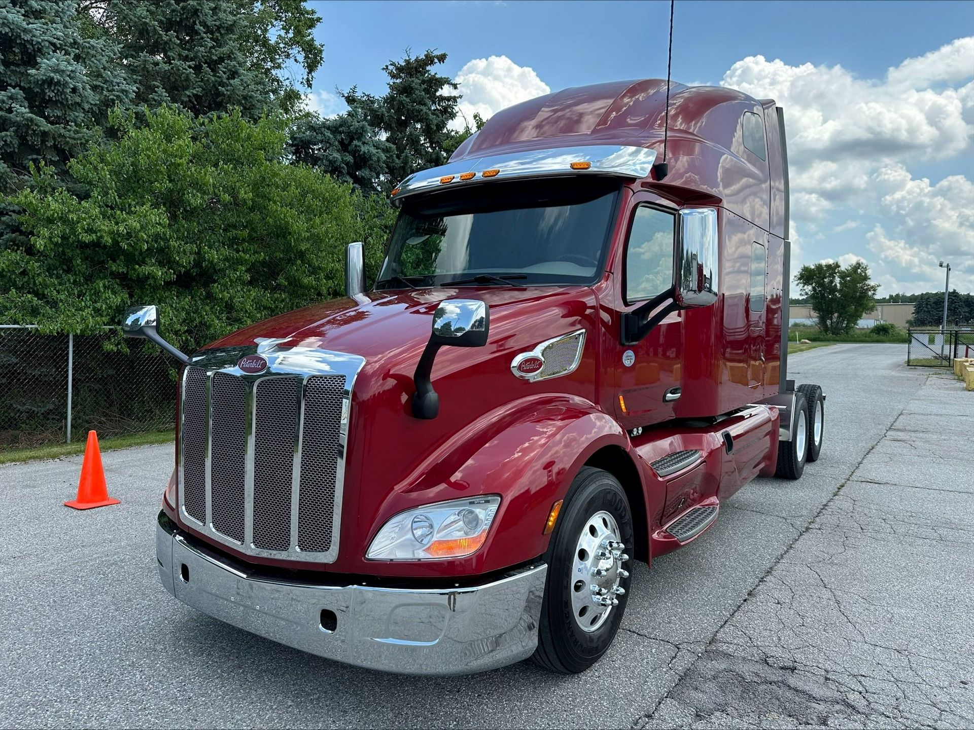 2022 Peterbilt 579