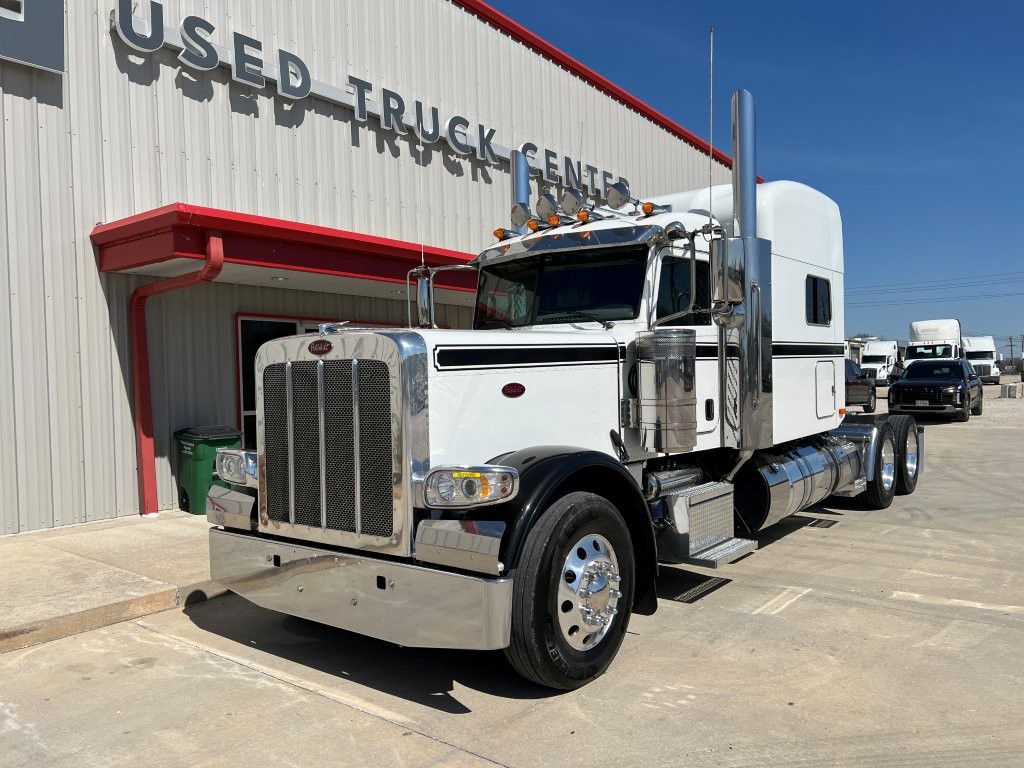 2022 Peterbilt 389