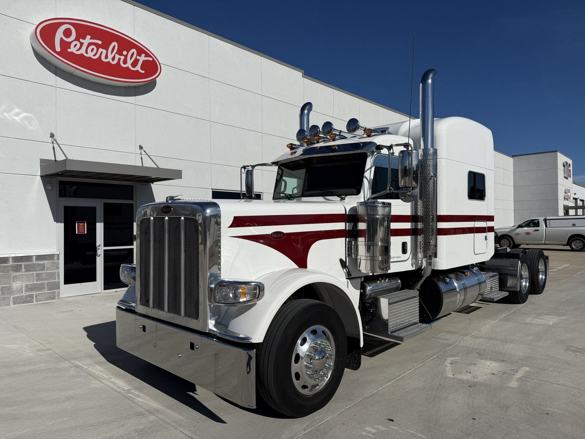 2022 Peterbilt 389