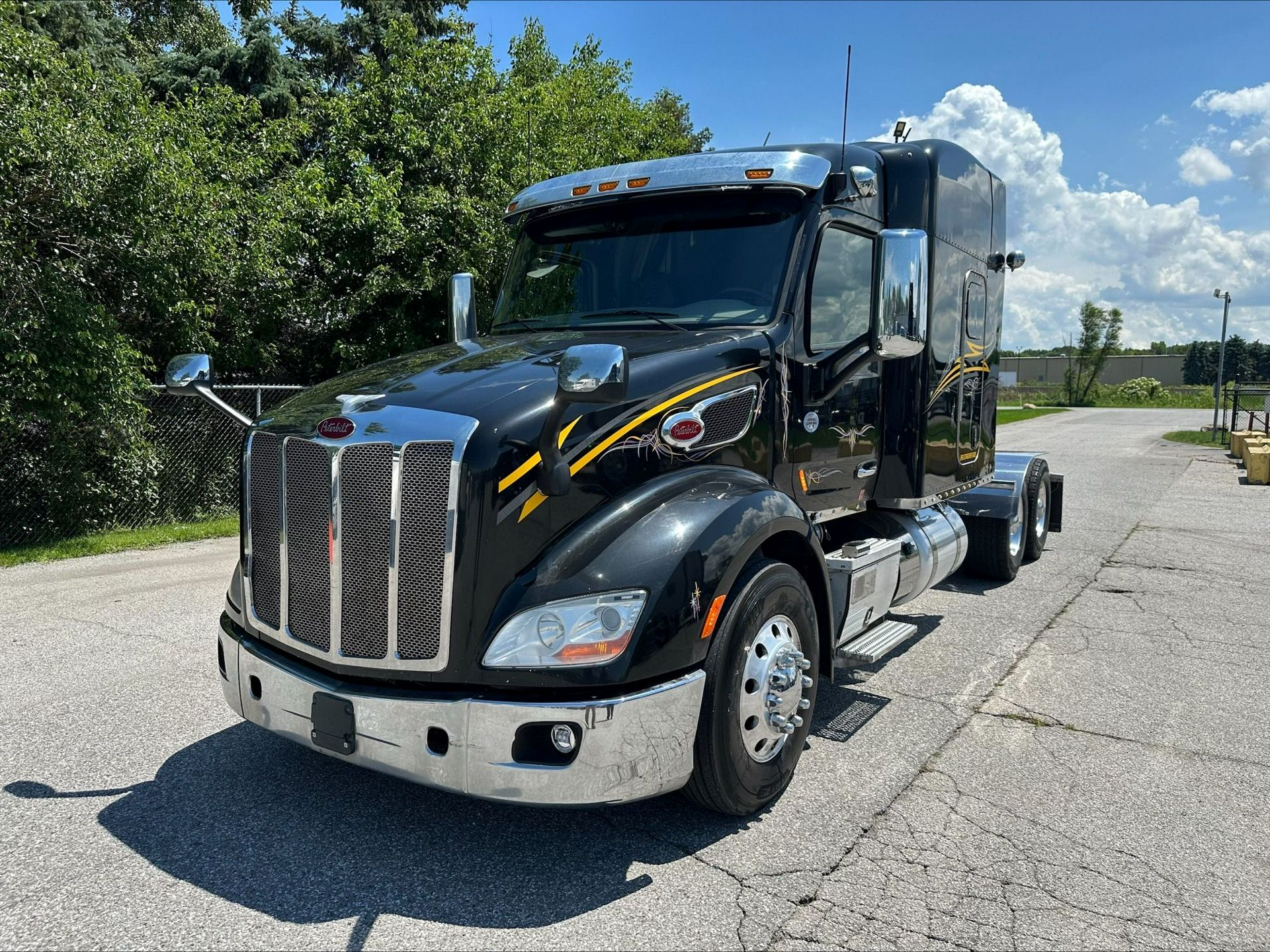 2020 Peterbilt 579