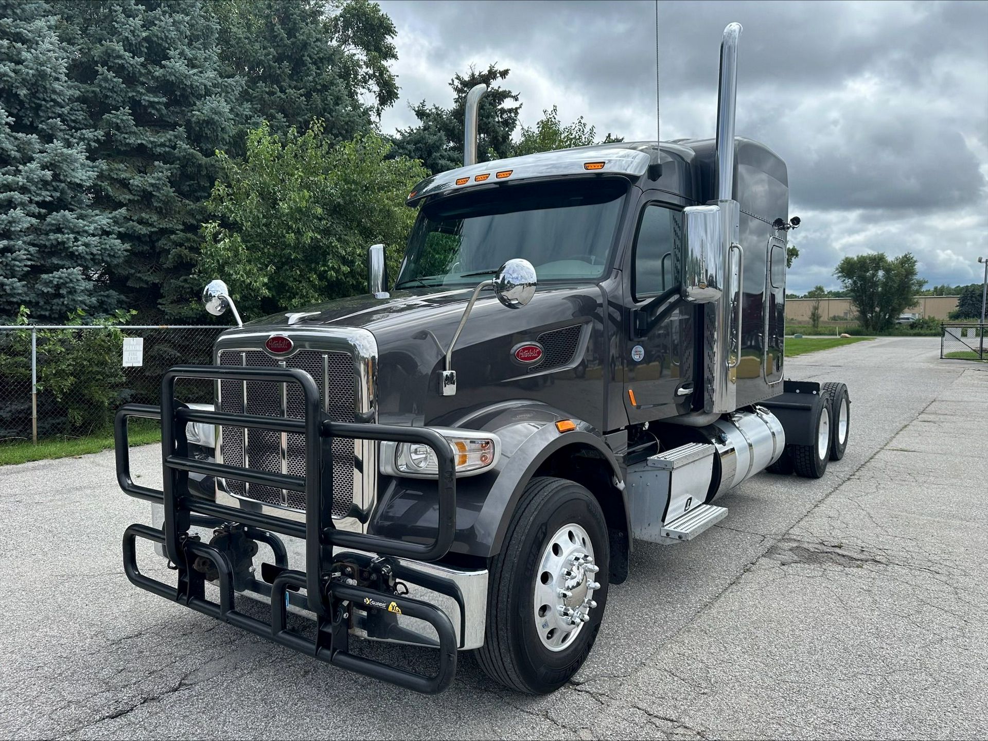 2022 Peterbilt 567