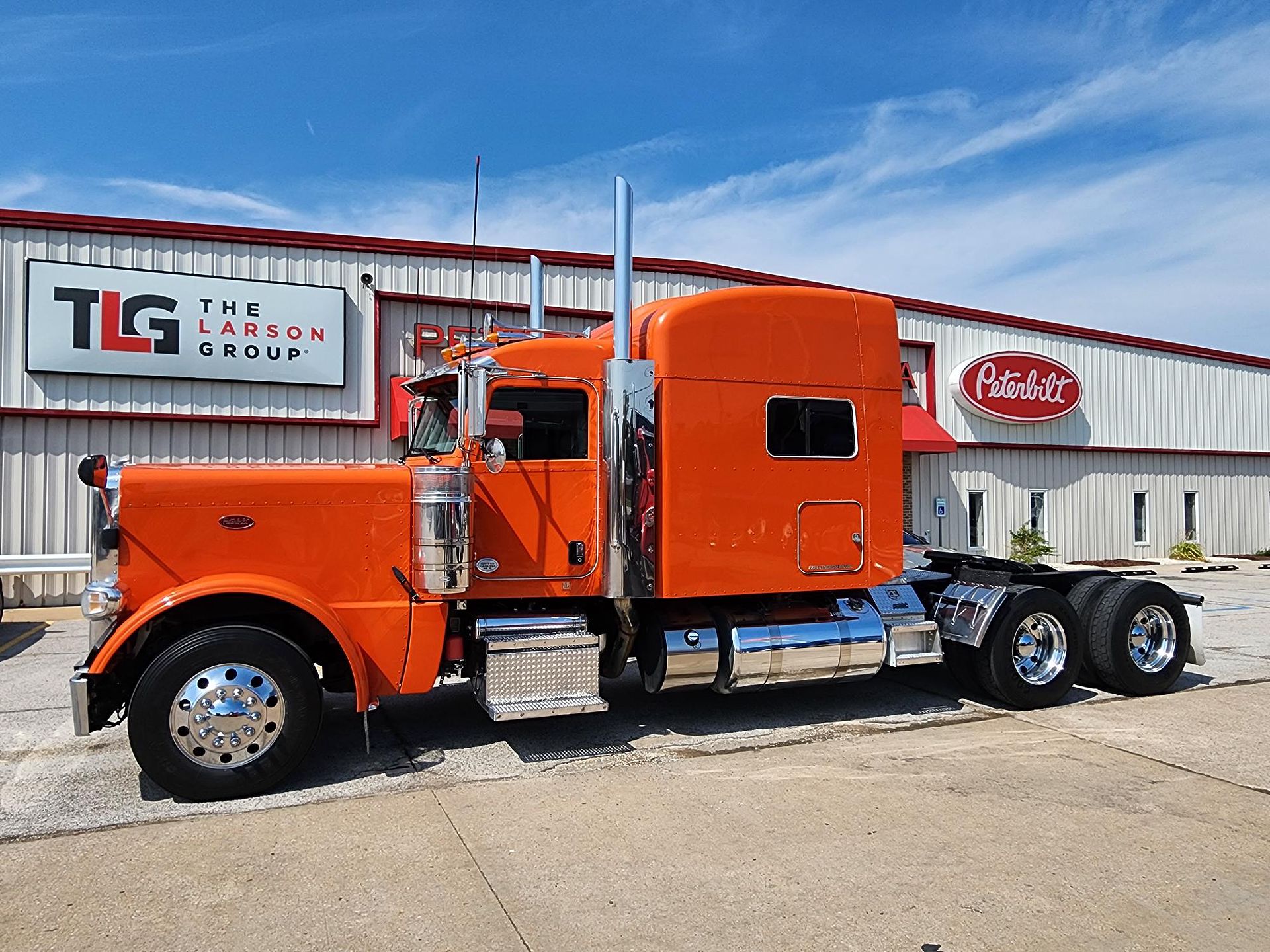 2017 Peterbilt 389