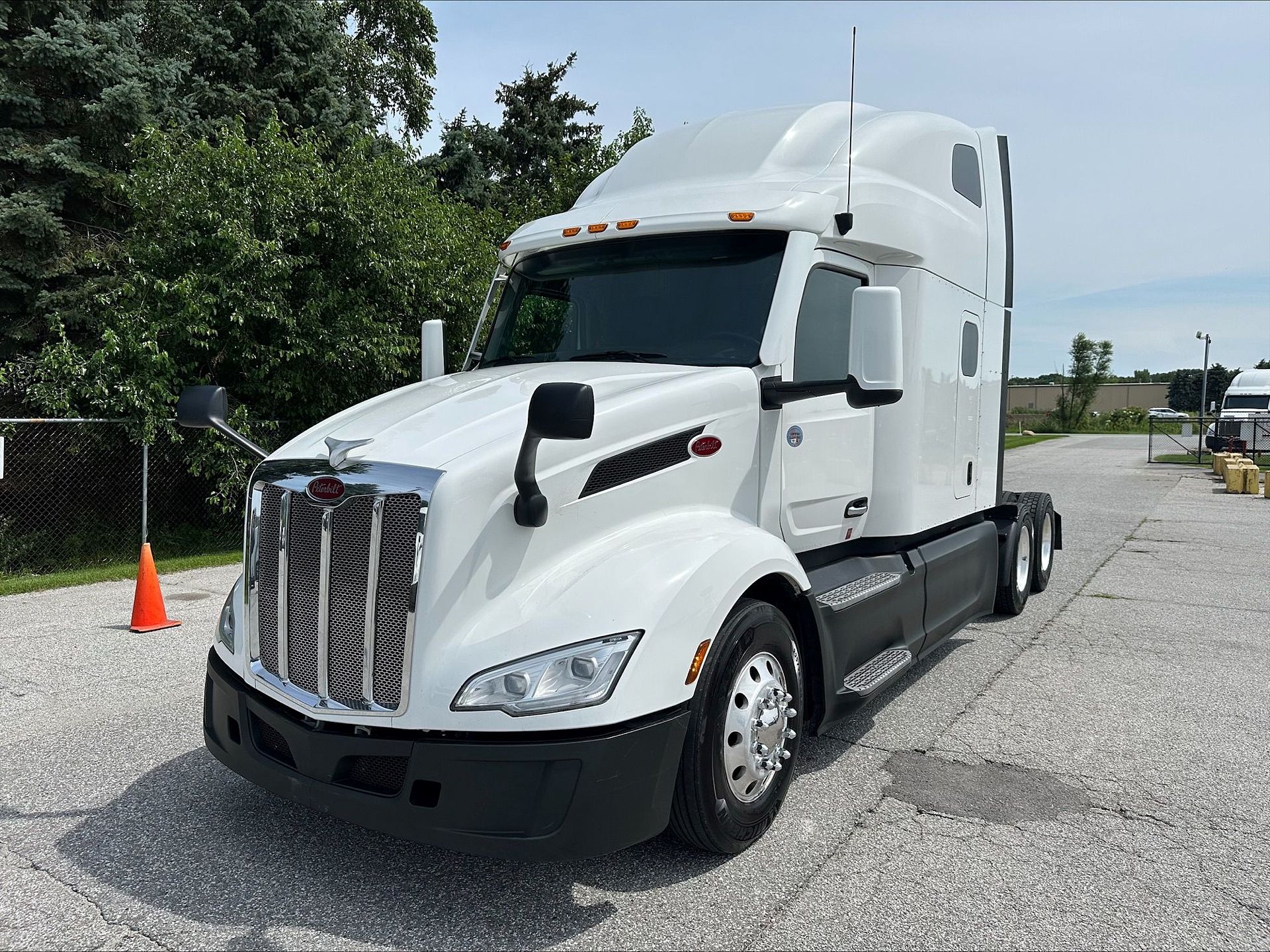 2022 Peterbilt 579