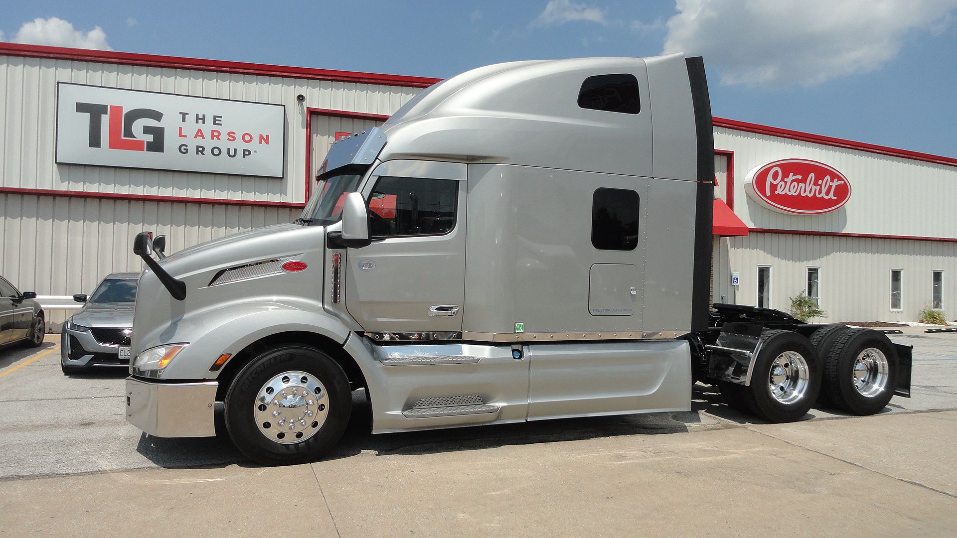 2023 Peterbilt 579