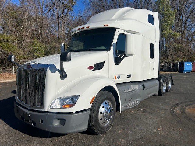 2021 Peterbilt 579