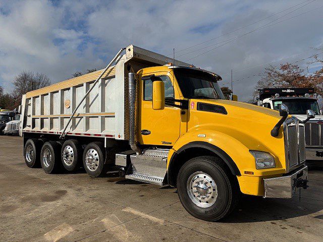 2016 Kenworth T880