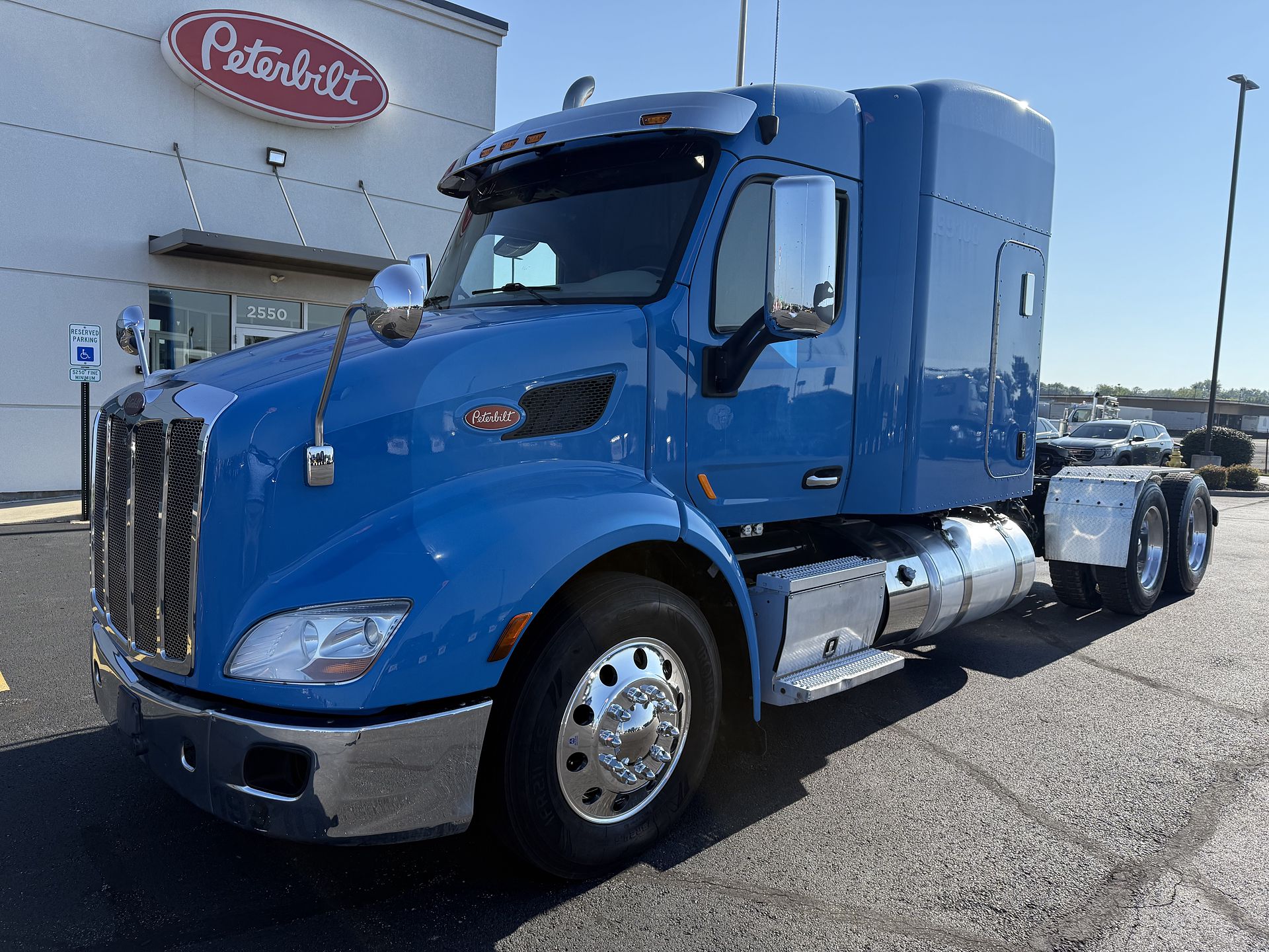 2019 Peterbilt 579