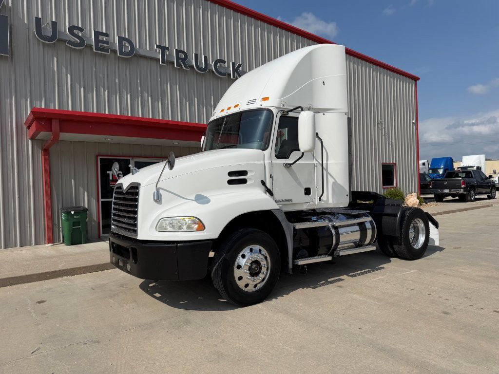 2018 Mack CXU612
