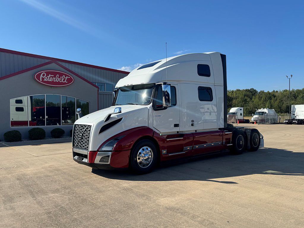 2025 Volvo Vnl 860