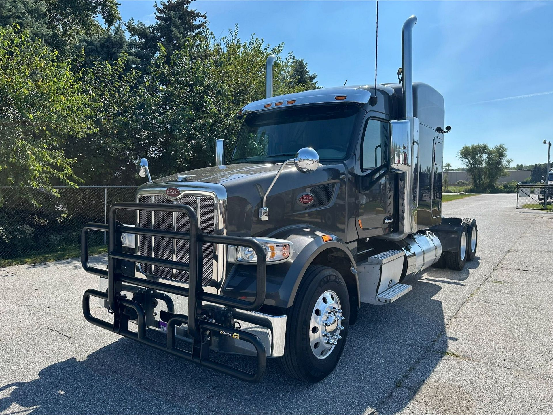2022 Peterbilt 567