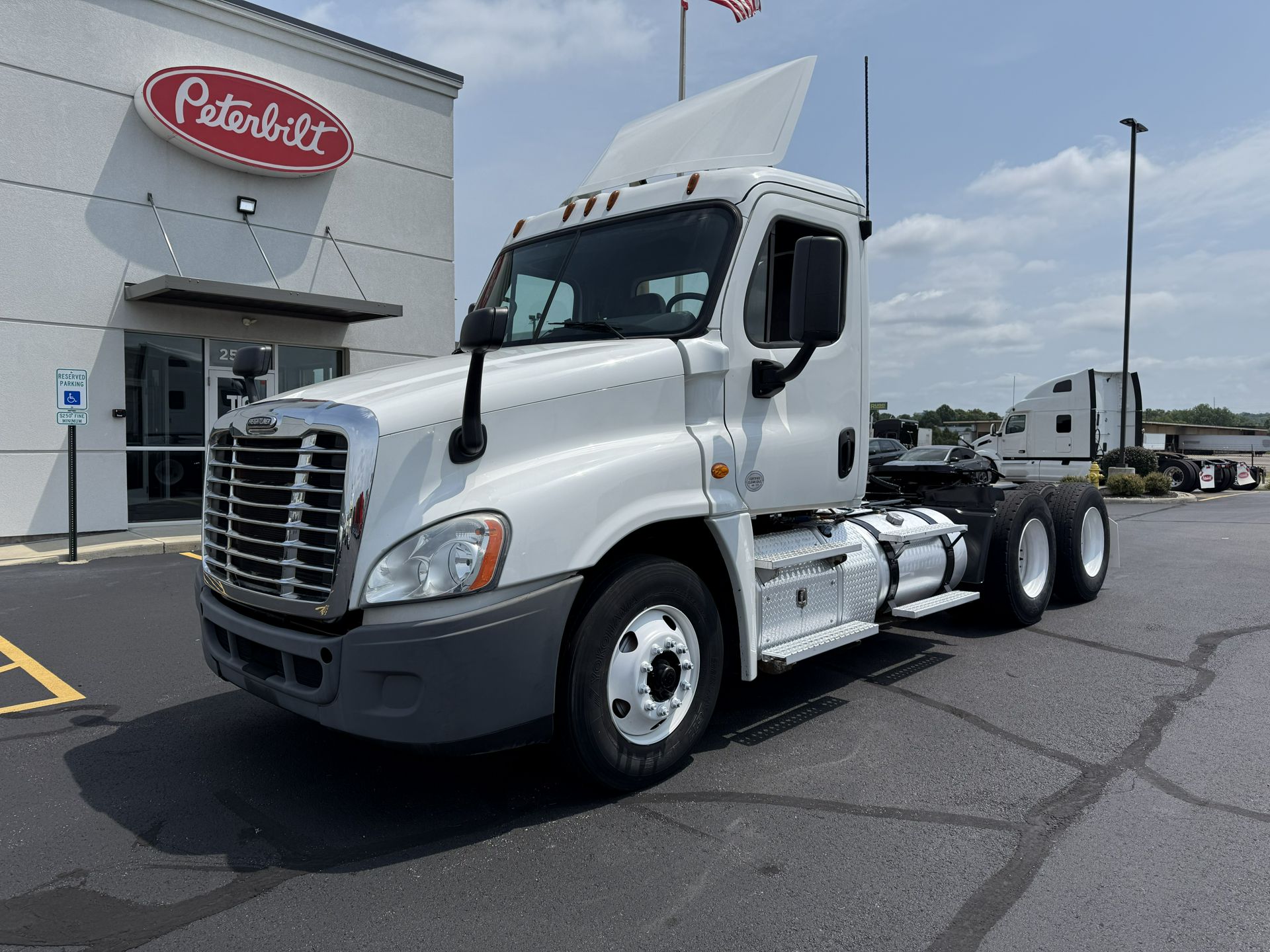 2018 Freightliner CASCADIA