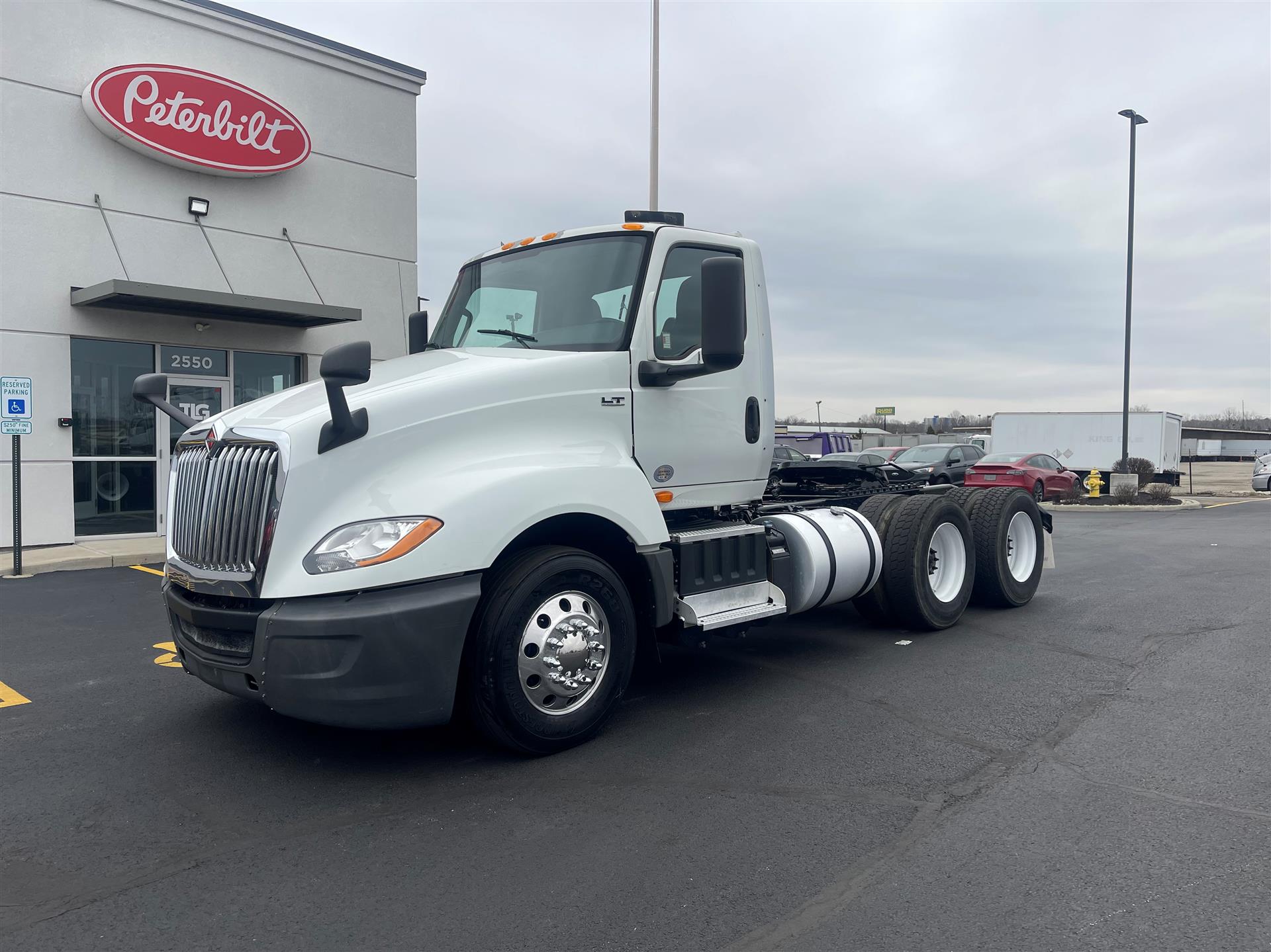2018 International LT625