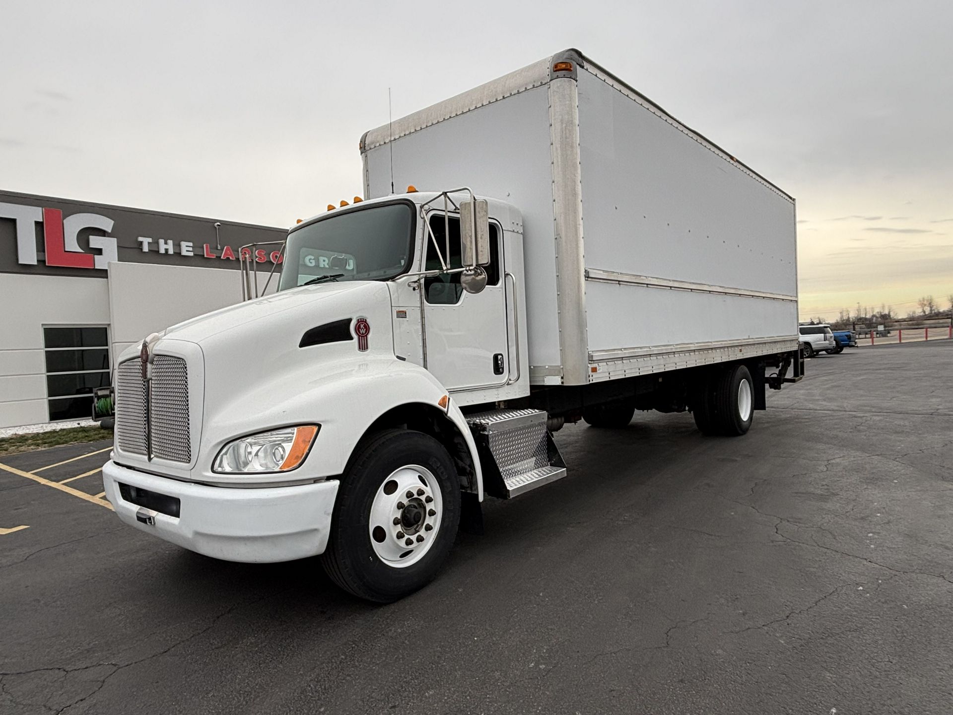 2014 Kenworth T270
