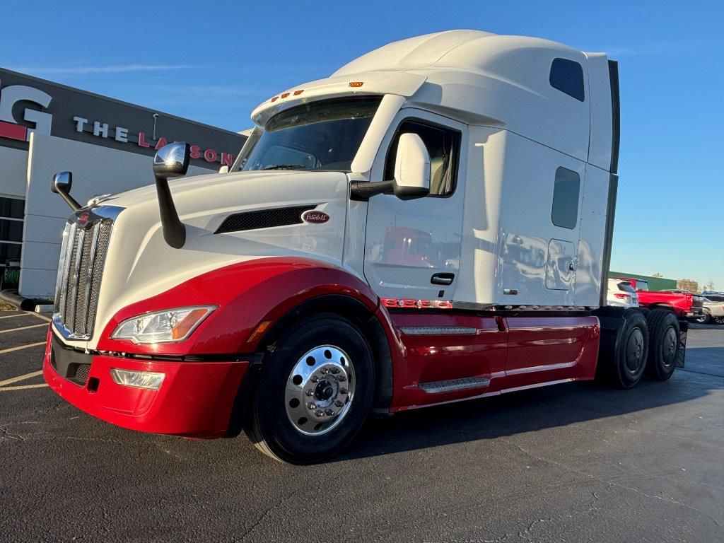 2023 Peterbilt 579