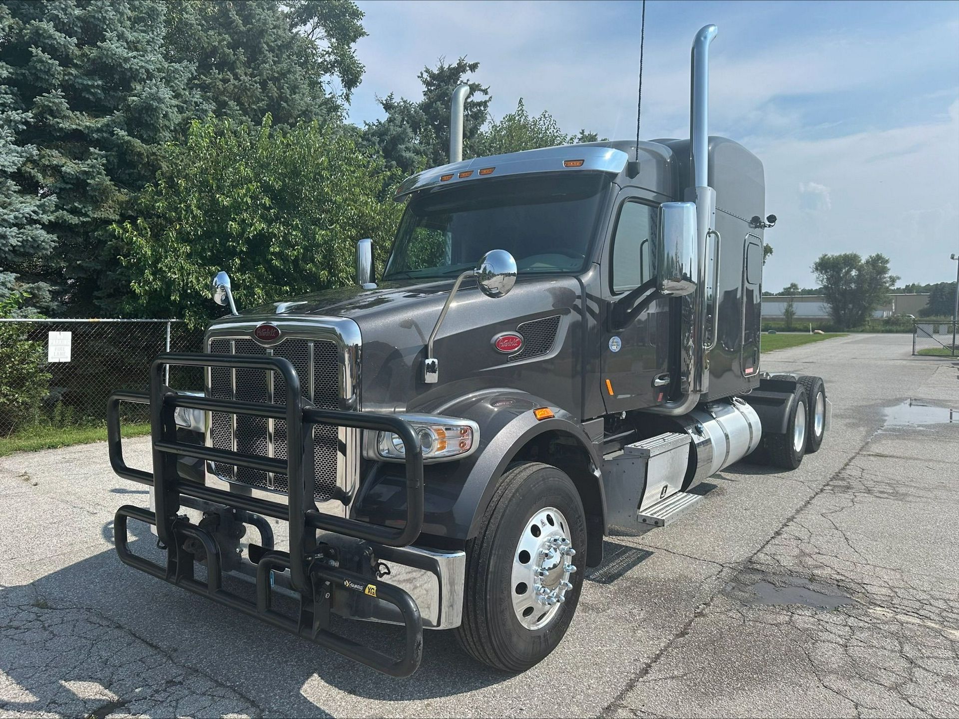 2022 Peterbilt 567