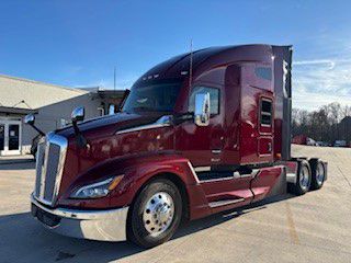 2023 Kenworth T680