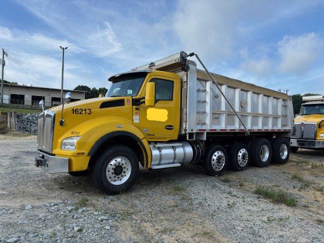 2016 Kenworth T880