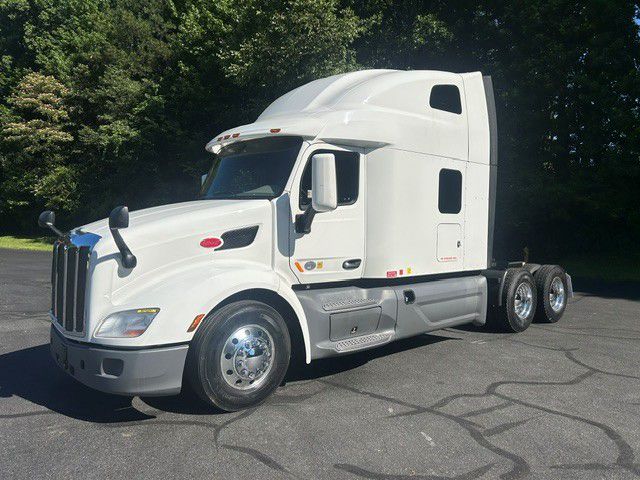 2021 Peterbilt 579