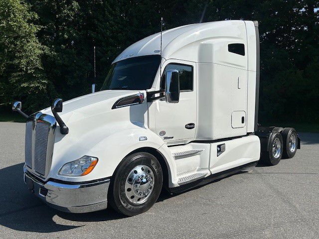 2021 Kenworth T680