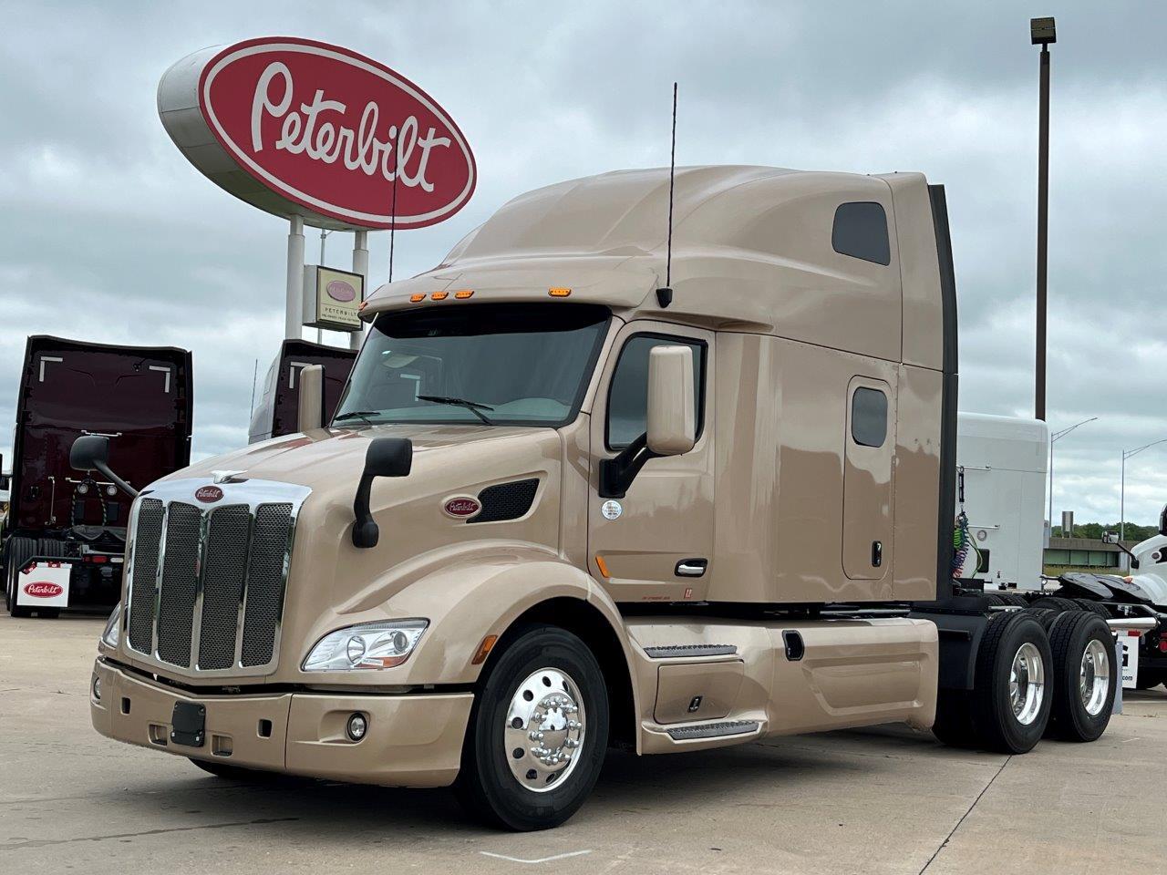 2020 Peterbilt 579