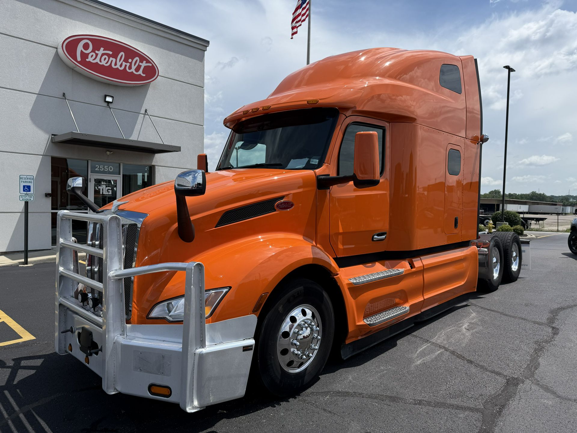 2023 Peterbilt 579