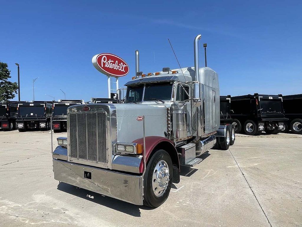 2000 Peterbilt 379